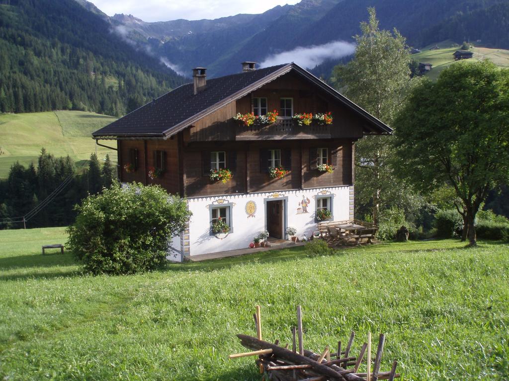 Bauernhof Im Wiesengrund Maria Luggau Bagian luar foto